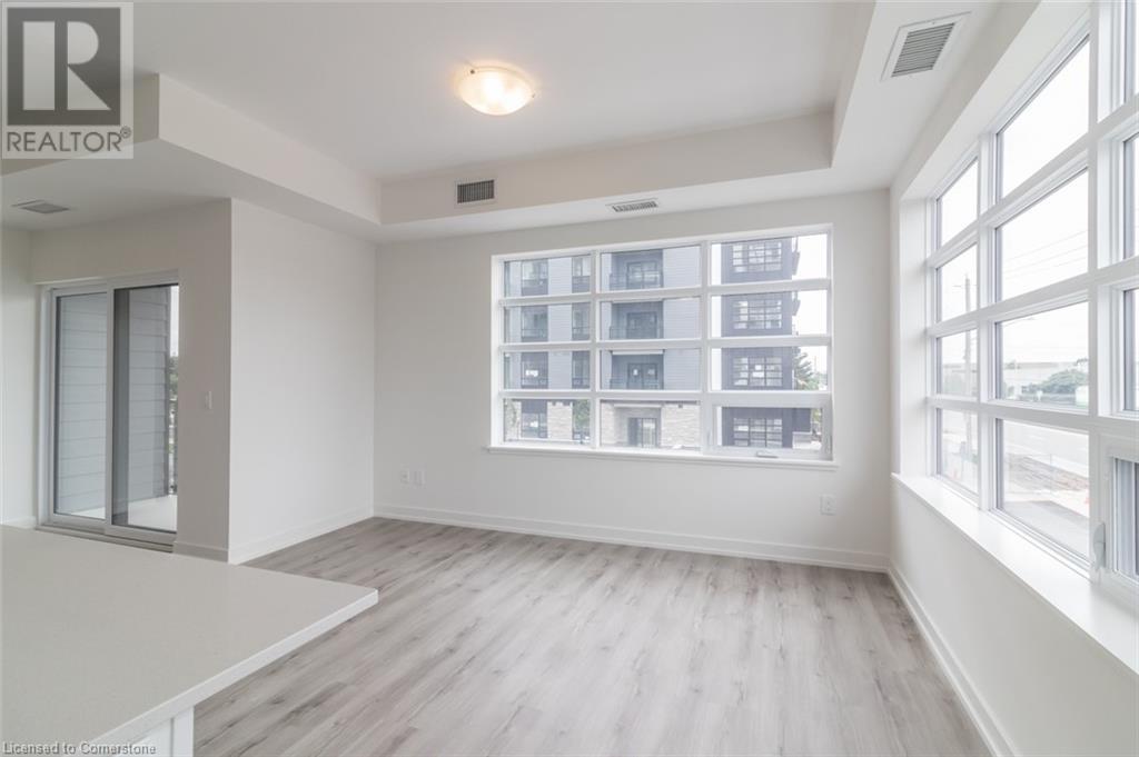 251 Northfield Drive Unit# 212, Waterloo, Ontario  N2J 4G8 - Photo 13 - 40748682