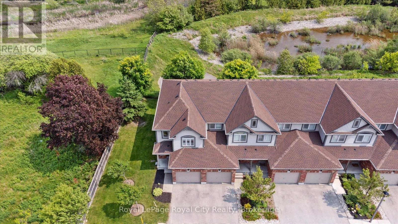 17 - 355 Macalister Boulevard, Guelph, Ontario  N1L 1B3 - Photo 3 - X12270114