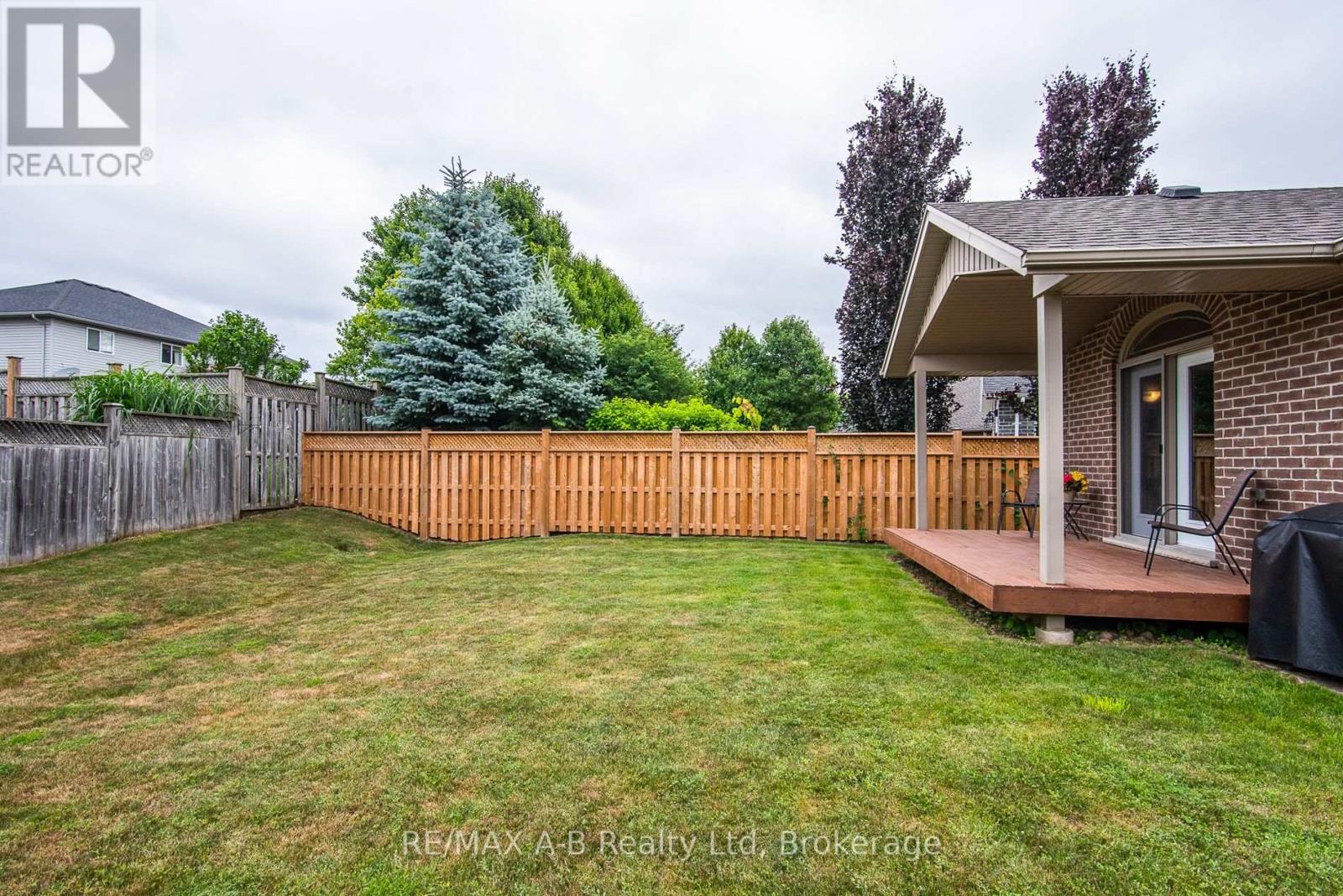 58 Homefield Court, St. Marys, Ontario  N4X 0A4 - Photo 6 - X12270158