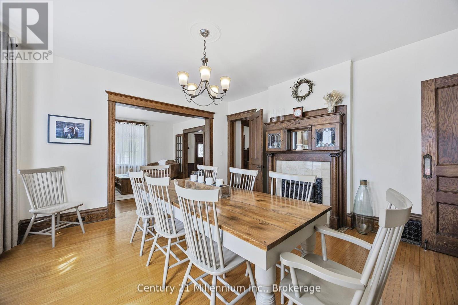 100 Matchedash Street N, Orillia, Ontario  L3V 4T8 - Photo 10 - S12270448