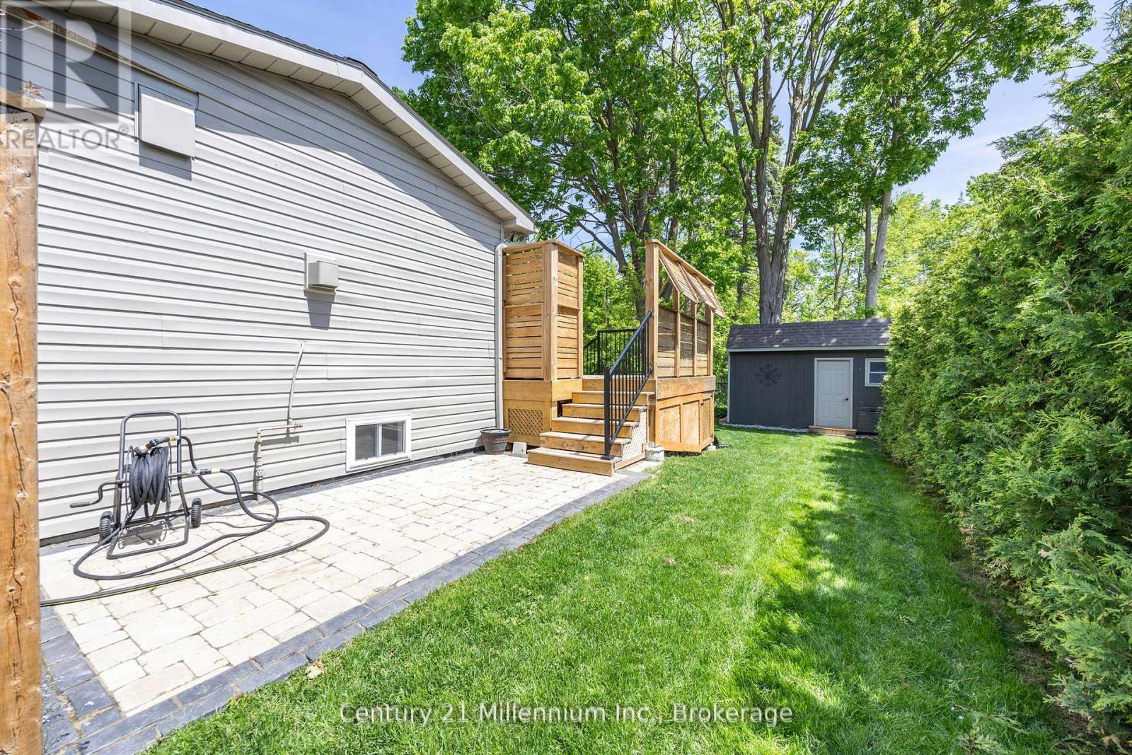 100 Matchedash Street N, Orillia, Ontario  L3V 4T8 - Photo 40 - S12270448