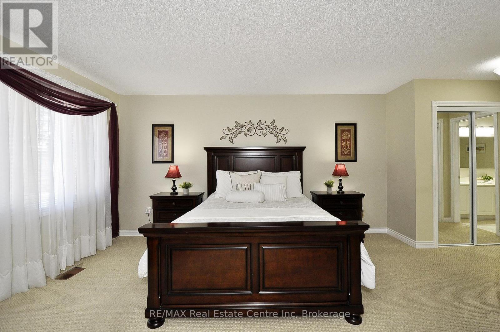 95 Beasley Crescent, Waterloo, Ontario  N1T 1P5 - Photo 24 - X12270420