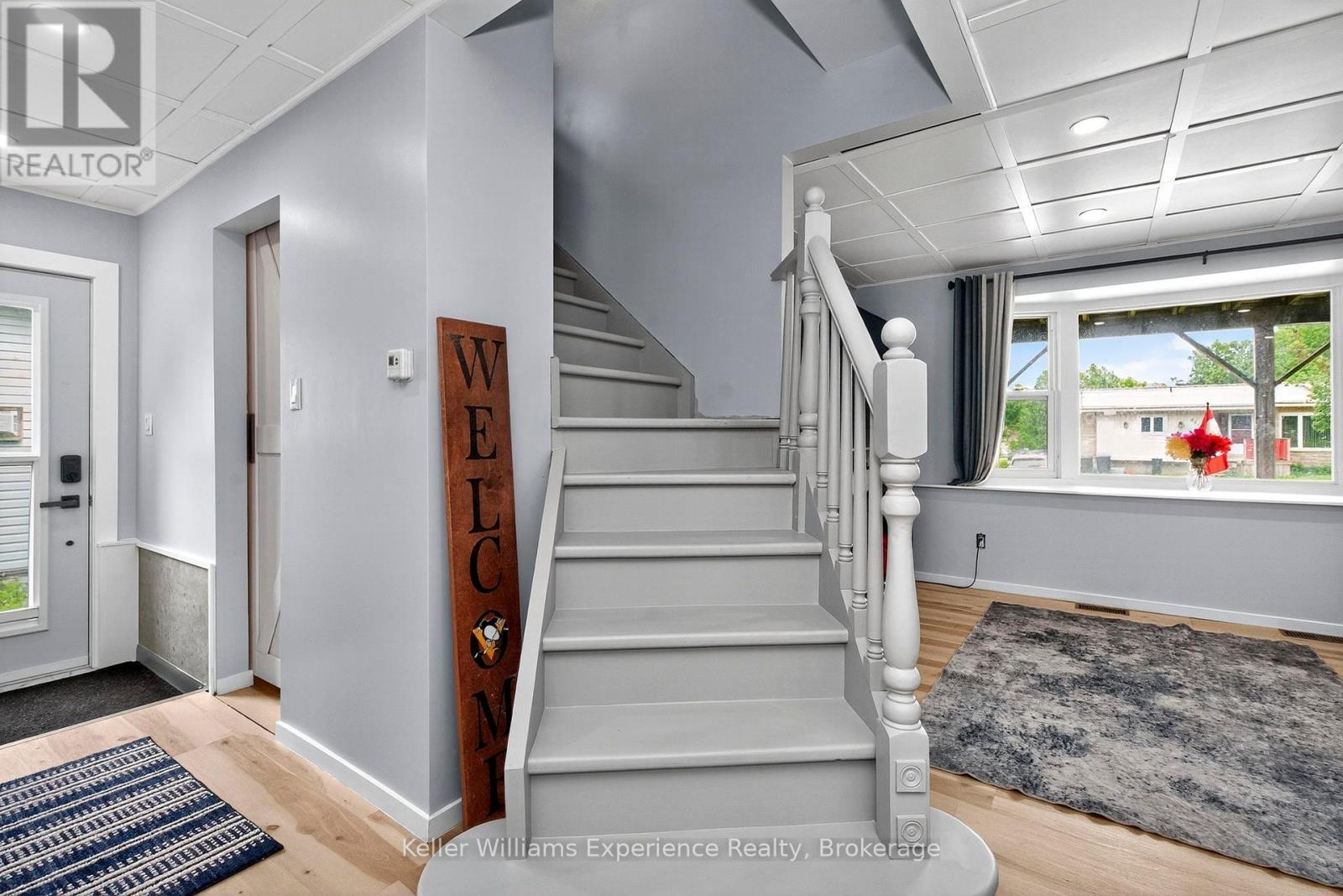 452 Broderick Street, Tay, Ontario  L0K 1R0 - Photo 6 - S12270481