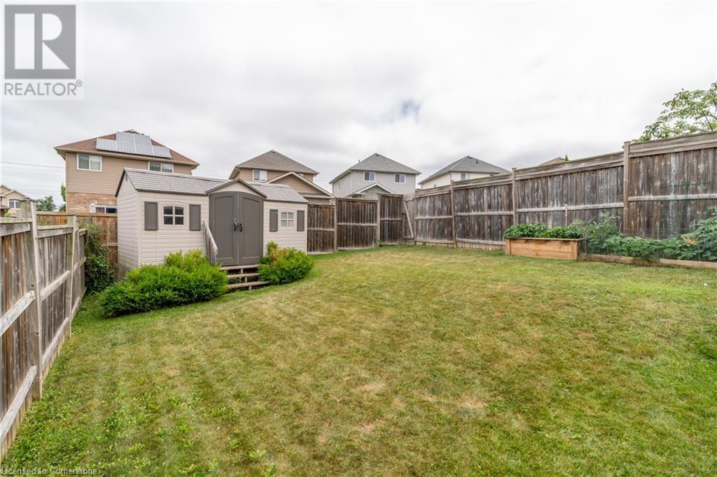 939 Zeller Crescent, Kitchener, Ontario  N2A 0C7 - Photo 44 - 40749207