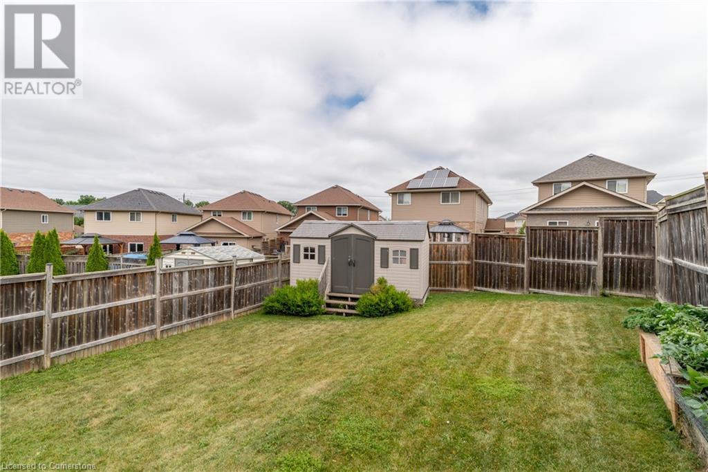 939 Zeller Crescent, Kitchener, Ontario  N2A 0C7 - Photo 46 - 40749207