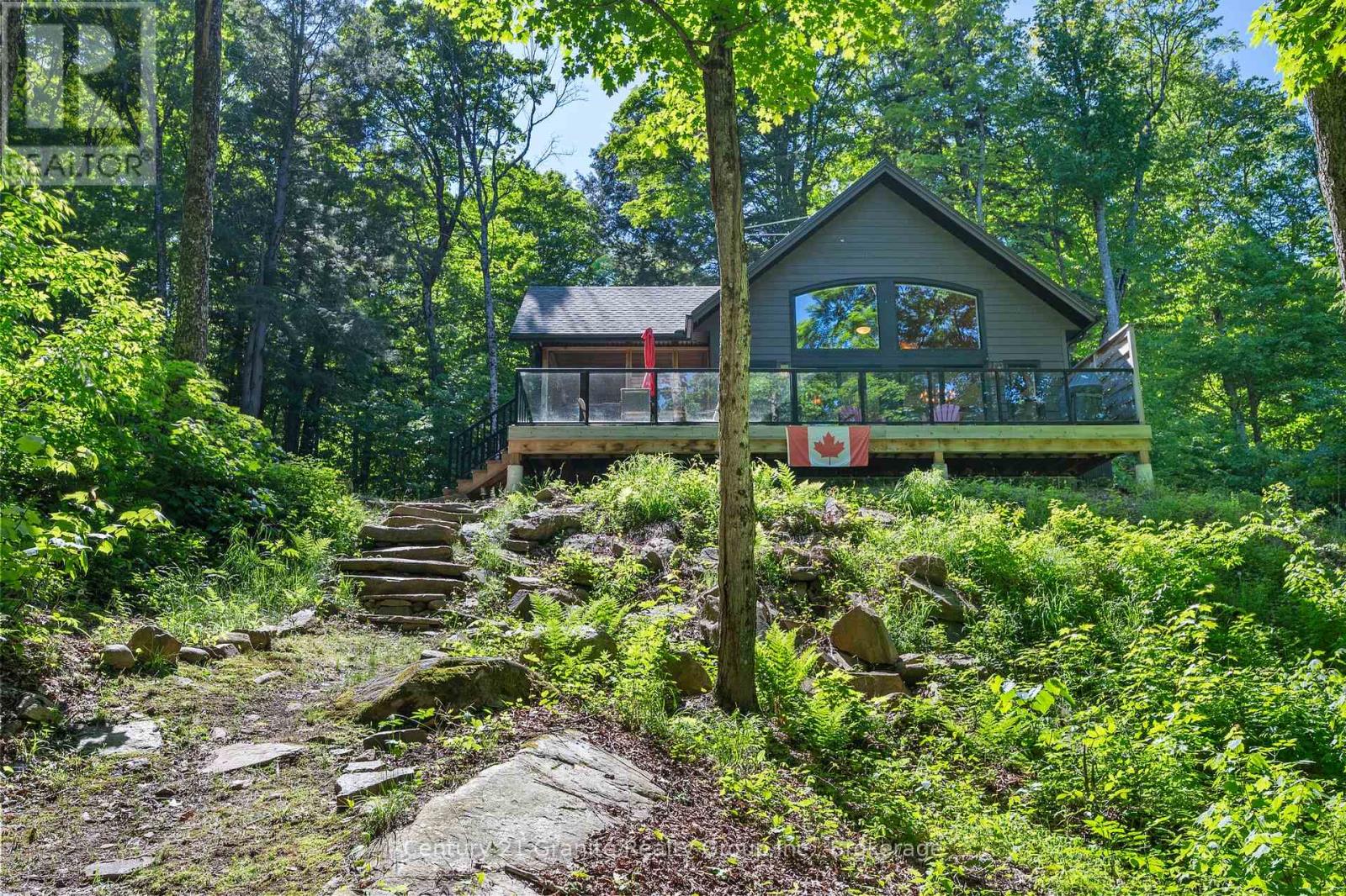 1577 Rugged Lane, Minden Hills, Ontario  K0M 2K0 - Photo 36 - X12270584