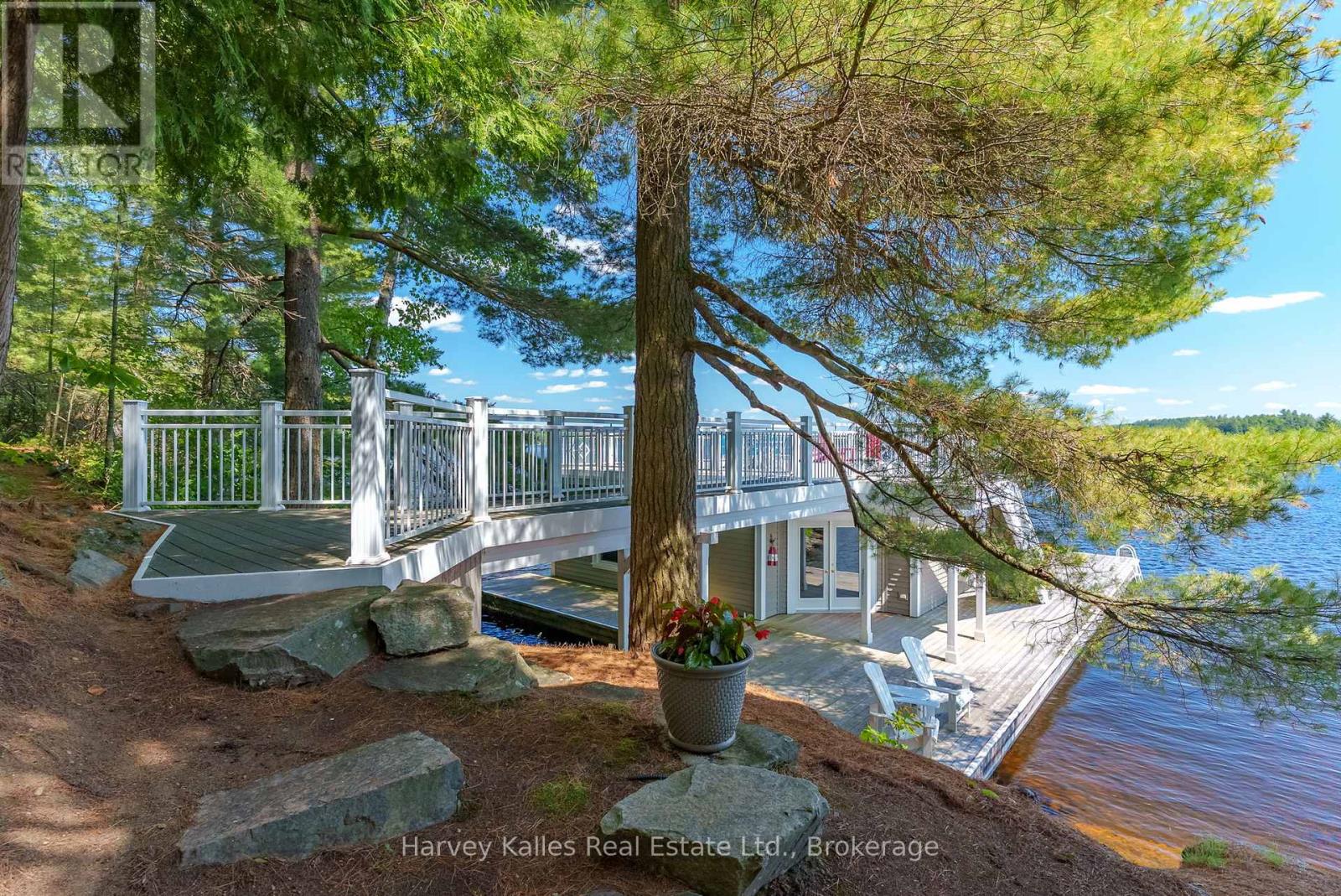 3661 South Portage Road, Huntsville, Ontario  P1H 2J3 - Photo 35 - X12270625