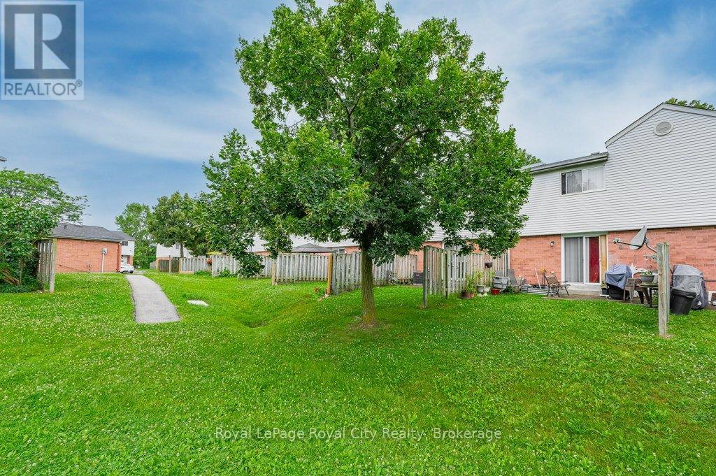 6 - 40 Imperial Road N, Guelph, Ontario  N1H 8B4 - Photo 5 - X12270806