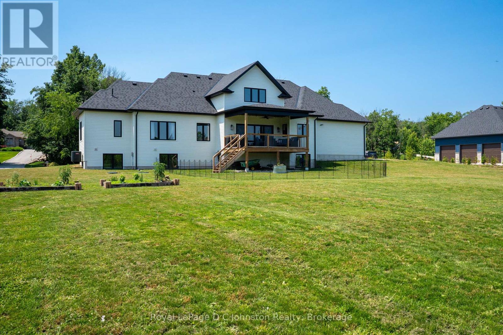 167 Alexandria Street, Georgian Bluffs, Ontario  N4K 0G2 - Photo 6 - X12270886