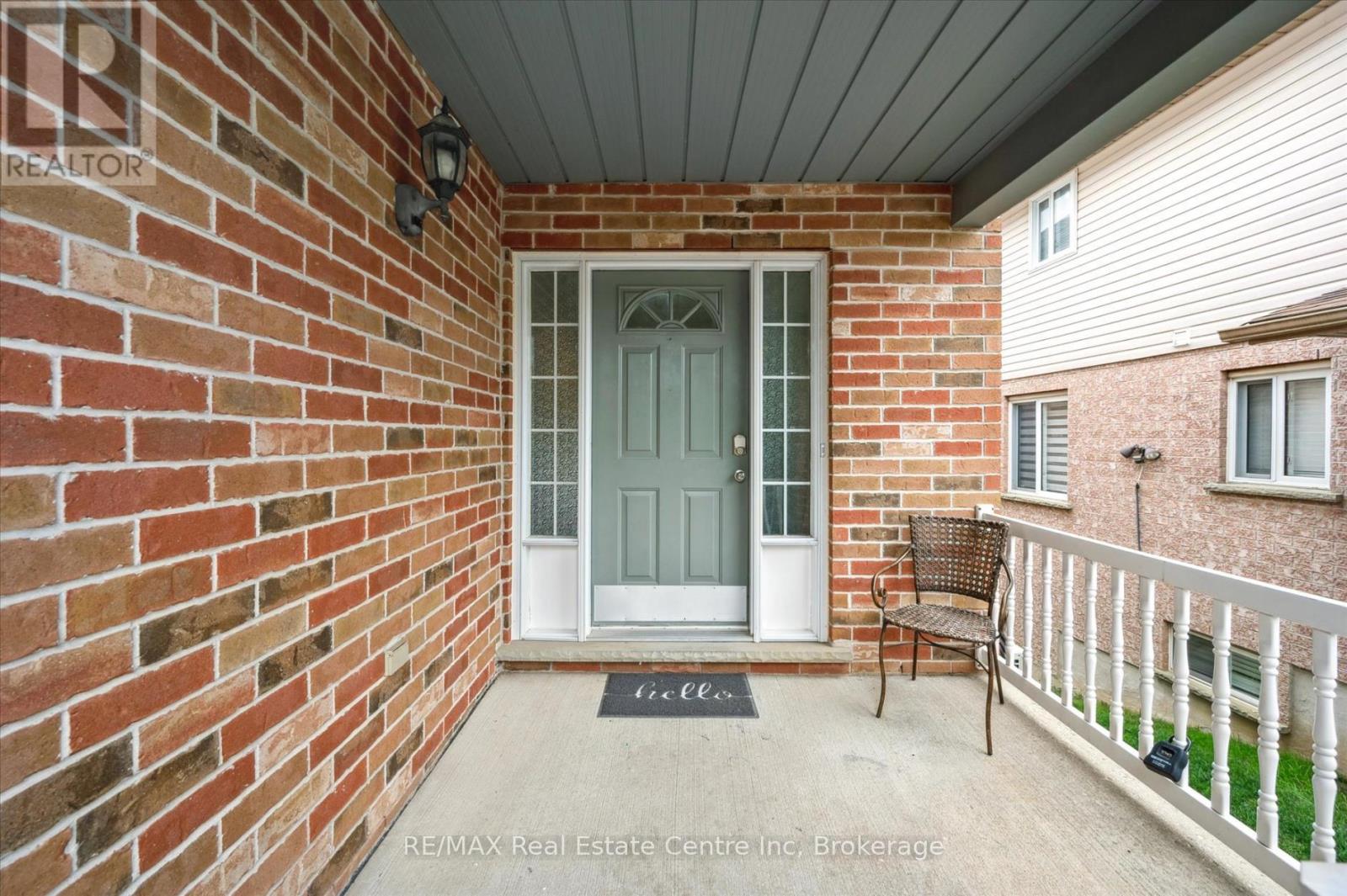 266 Briarmeadow Drive, Kitchener, Ontario  N2A 4H5 - Photo 2 - X12271191