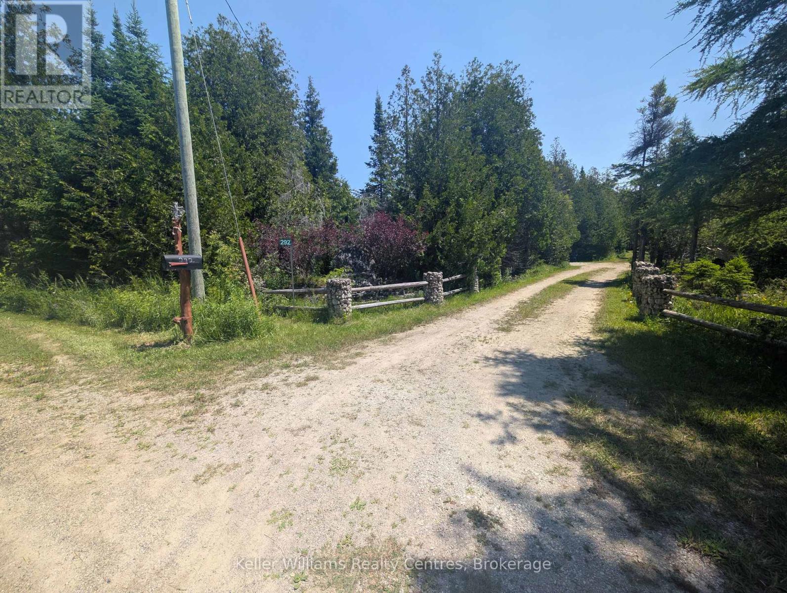 292 Whiskey Harbour Road, Northern Bruce Peninsula, Ontario  N0H 2T0 - Photo 20 - X12271482