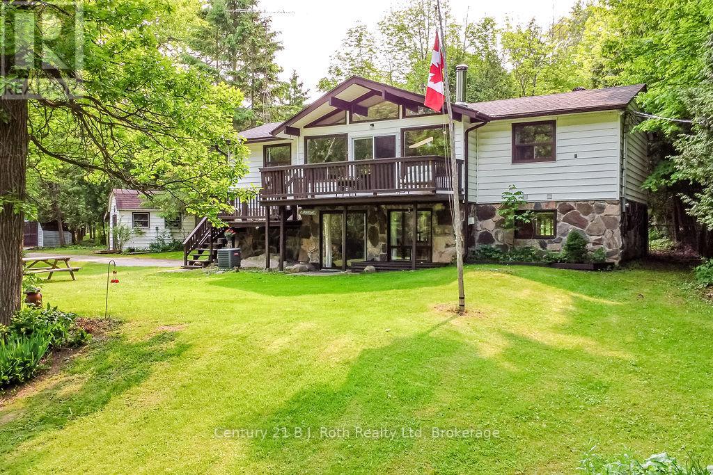 1755 TWIN OAKS CRESCENT, Severn, Ontario