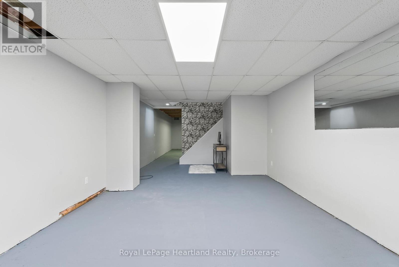 9462 Ayton Road, Minto, Ontario  N0G 1Z0 - Photo 22 - X12272286
