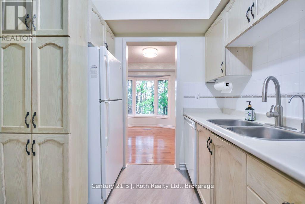 9 - 492 Laclie Street, Orillia, Ontario  L3V 7V2 - Photo 12 - S12272395