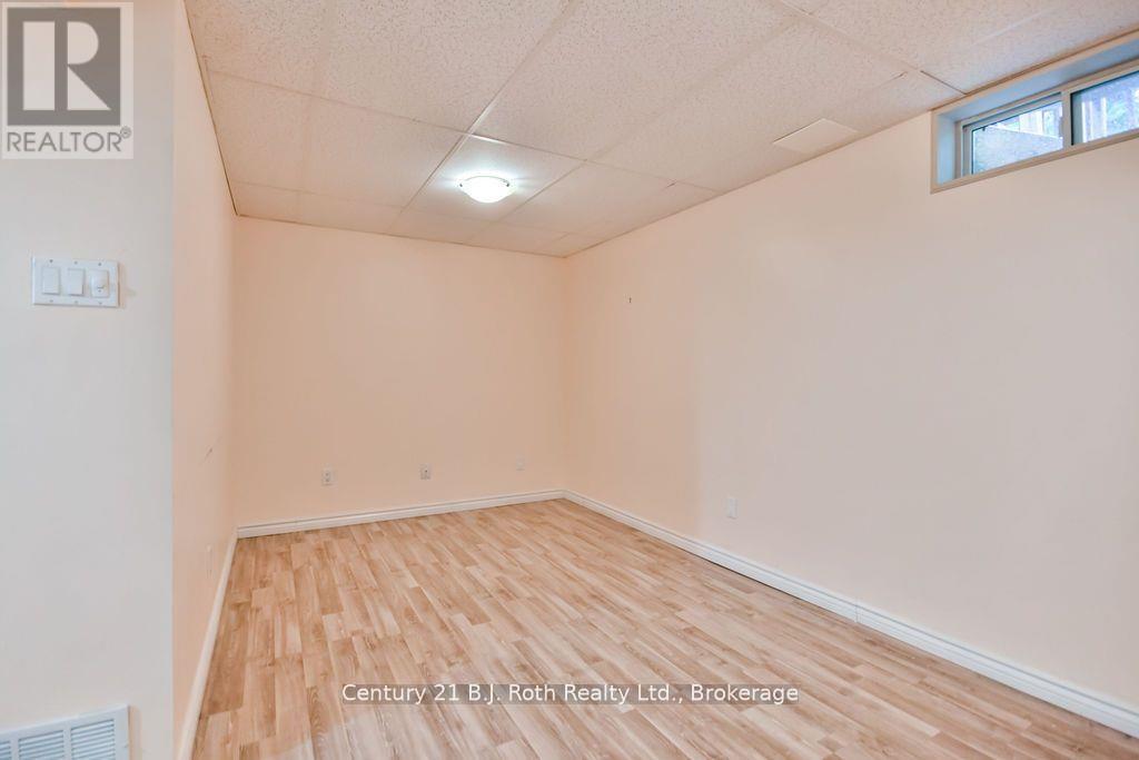 9 - 492 Laclie Street, Orillia, Ontario  L3V 7V2 - Photo 35 - S12272395