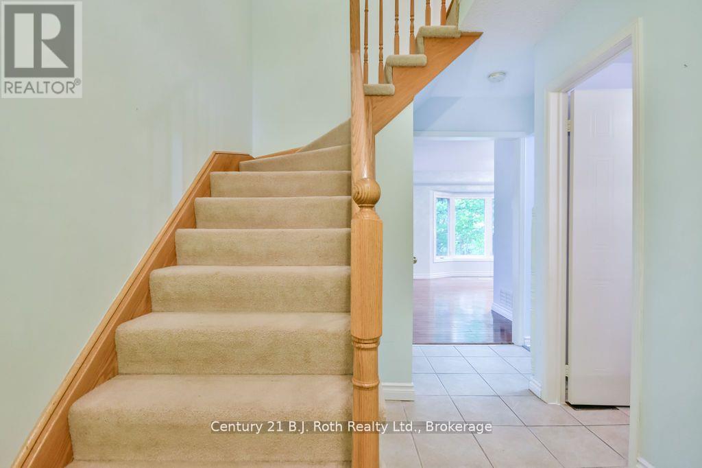 9 - 492 Laclie Street, Orillia, Ontario  L3V 7V2 - Photo 5 - S12272395