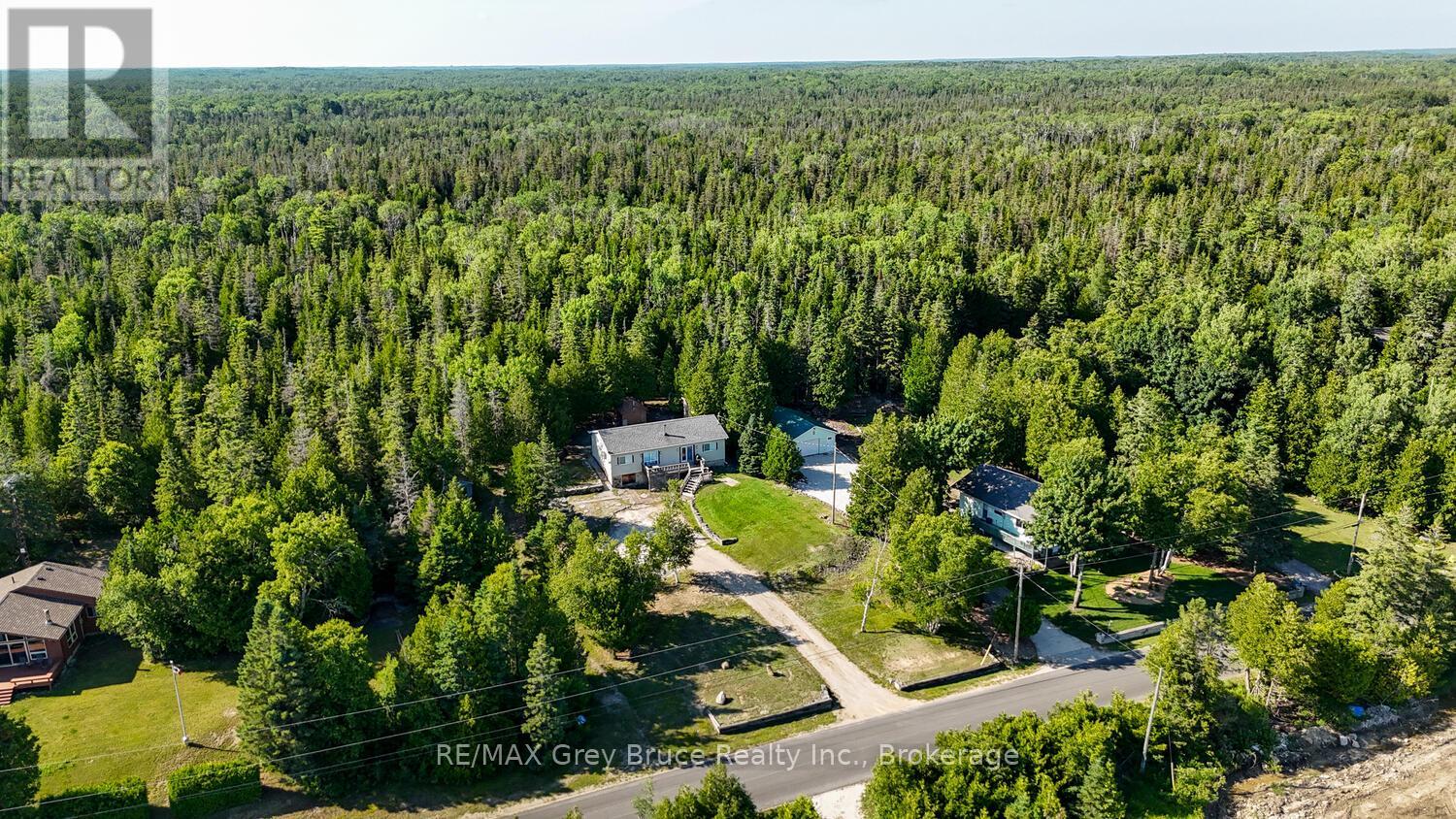 68 Tamarac Road, Northern Bruce Peninsula, Ontario  N0H 2M0 - Photo 40 - X12272396