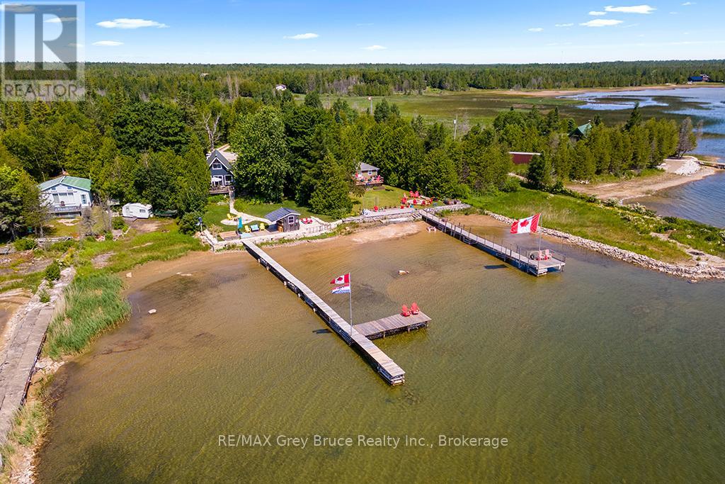 40 Aberdeen Avenue, Northern Bruce Peninsula, Ontario  N0H 2T0 - Photo 10 - X12272624