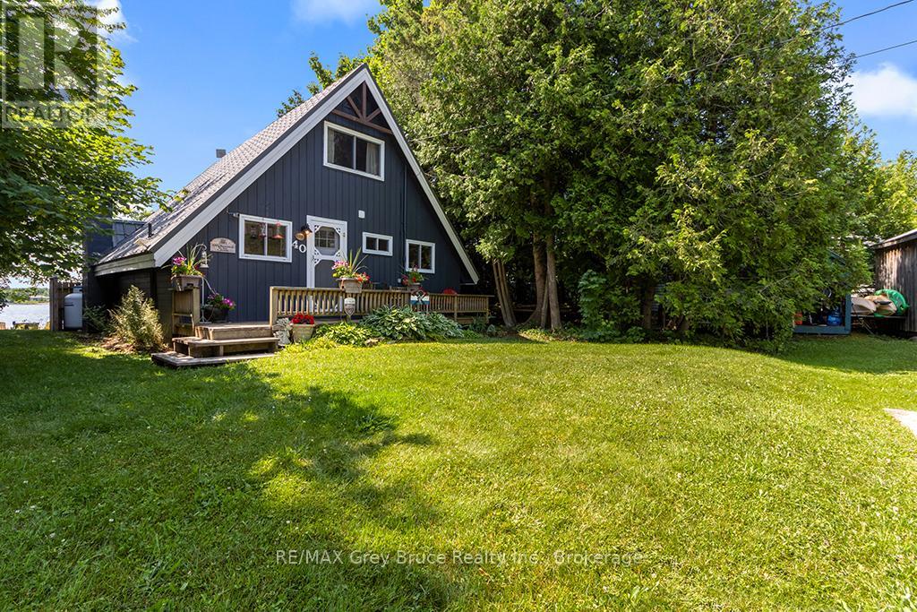 40 Aberdeen Avenue, Northern Bruce Peninsula, Ontario  N0H 2T0 - Photo 6 - X12272624