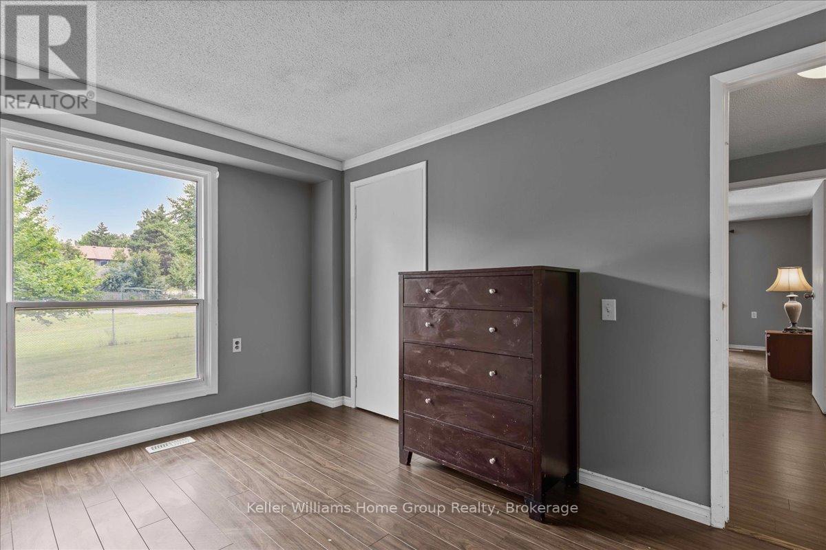 10 - 40 Silvercreek Parkway N, Guelph, Ontario  N1H 7X5 - Photo 15 - X12272652