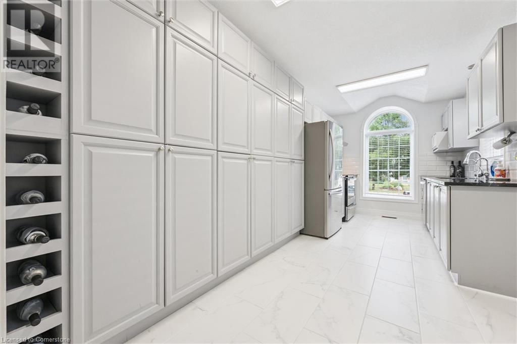 513 Dansbury Drive, Waterloo, Ontario  N2K 4K8 - Photo 9 - 40749491