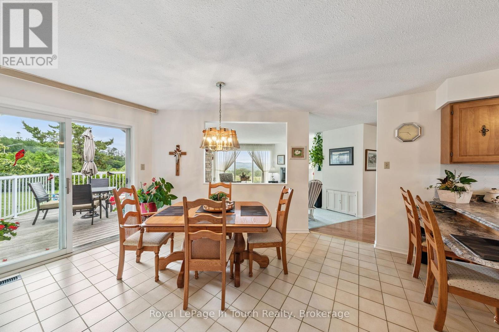 40 Payette Drive, Penetanguishene, Ontario  L9M 1H5 - Photo 14 - S12272797