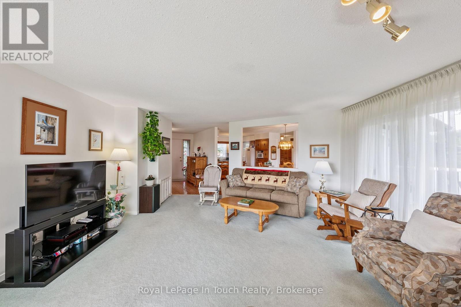 40 Payette Drive, Penetanguishene, Ontario  L9M 1H5 - Photo 19 - S12272797