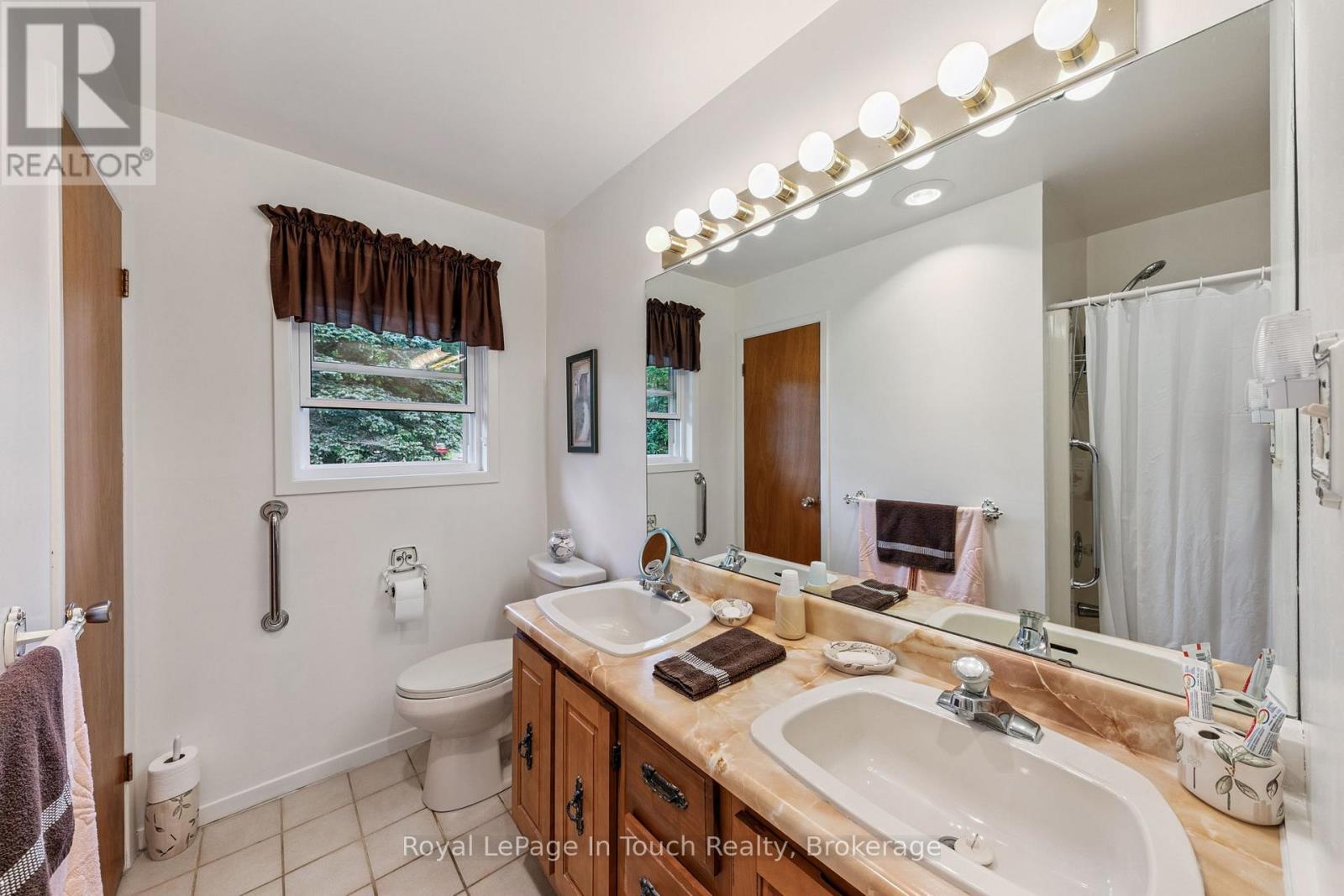 40 Payette Drive, Penetanguishene, Ontario  L9M 1H5 - Photo 20 - S12272797