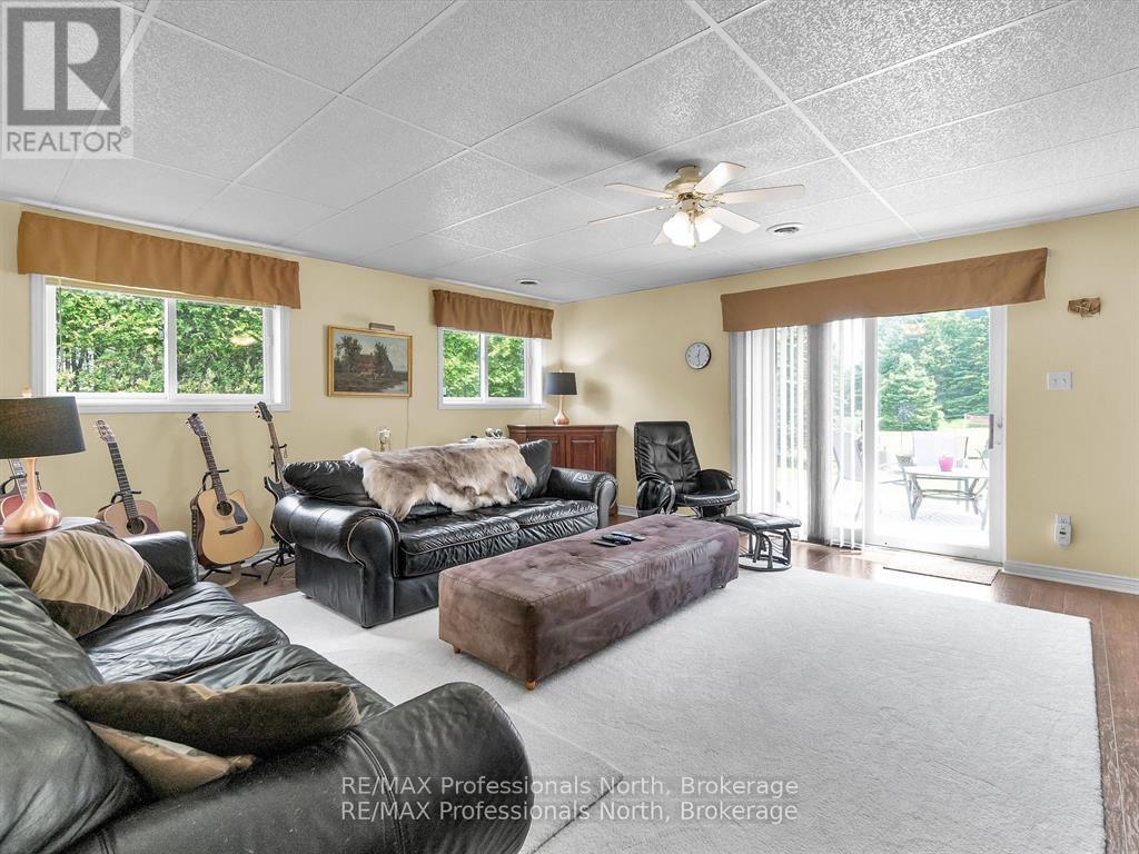 1287 Golden Beach Road, Bracebridge, Ontario  P1L 1C5 - Photo 22 - X12272935