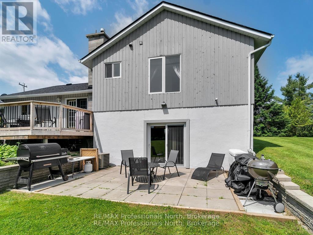 1287 Golden Beach Road, Bracebridge, Ontario  P1L 1C5 - Photo 9 - X12272935