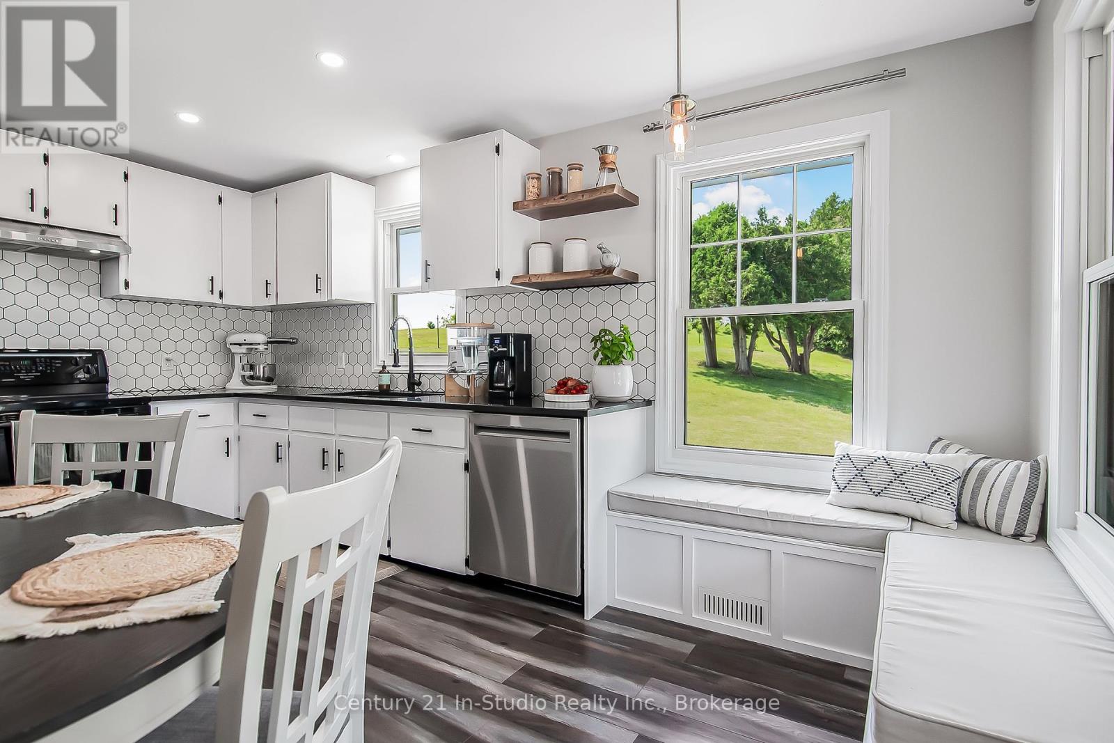 1142 Sideroad 10 S, Arran-Elderslie, Ontario  N0H 1A0 - Photo 11 - X12272952