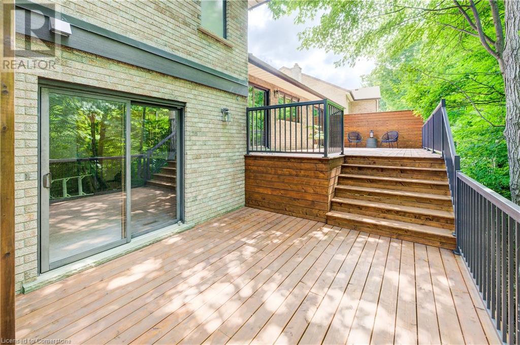 391 Northlake Drive, Waterloo, Ontario  N2V 1W8 - Photo 43 - 40747214