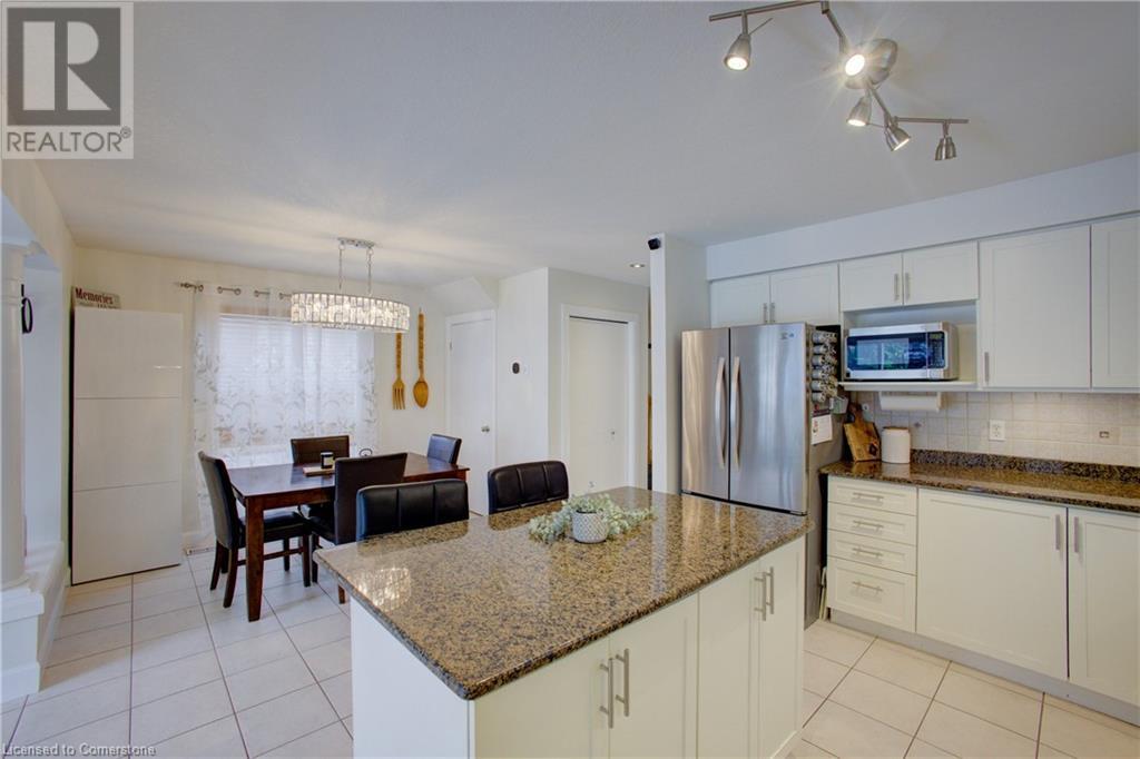 28 Bartleman Crescent, Cambridge, Ontario  N3C 4L5 - Photo 13 - 40748478