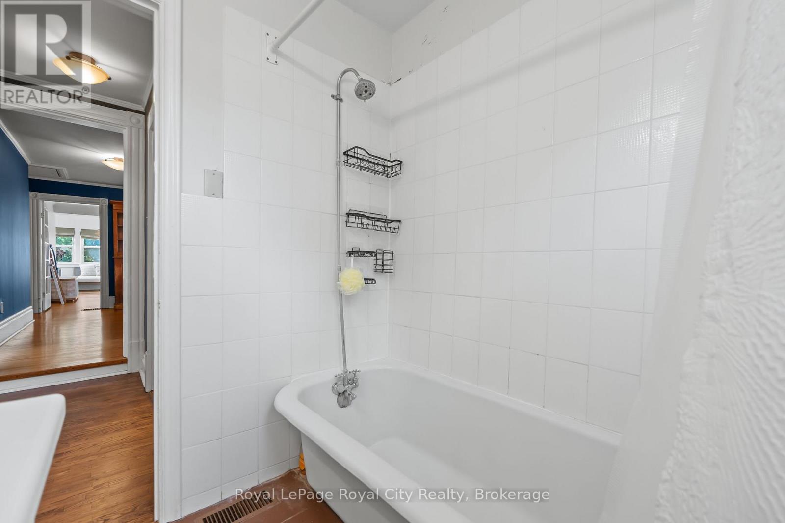 36 Oxford Street, Guelph, Ontario  N1H 2M3 - Photo 29 - X12273391