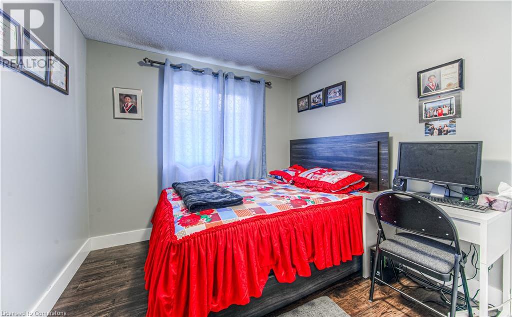 676 Westheights Drive, Kitchener, Ontario  N2N 2Z3 - Photo 25 - 40748759