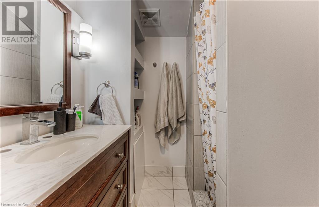 676 Westheights Drive, Kitchener, Ontario  N2N 2Z3 - Photo 39 - 40748759