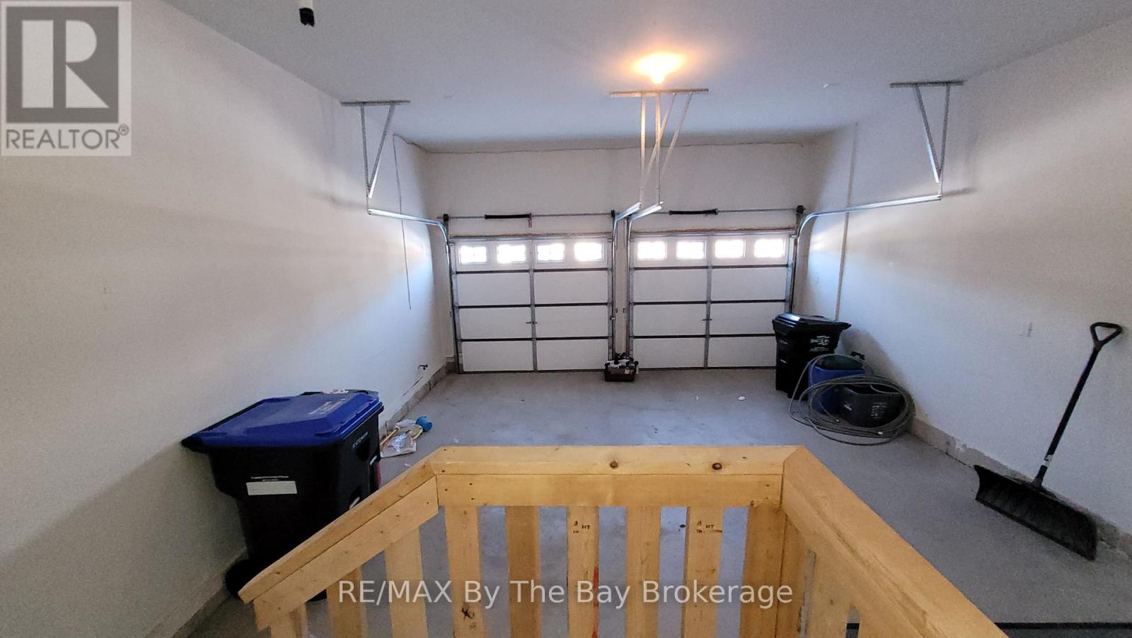 218 Roy Drive, Clearview, Ontario  L0M 1S0 - Photo 40 - S12273579