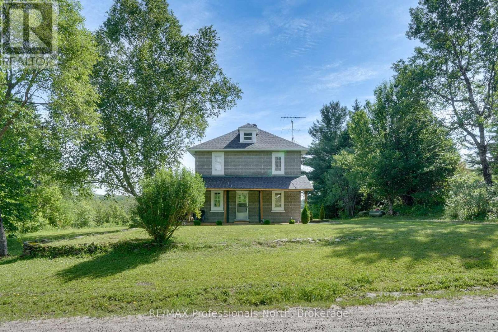 905 STARRATT ROAD, Ryerson, Ontario