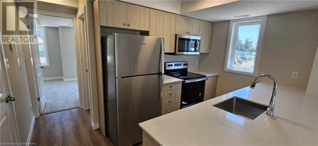 410 Northfield Drive W Unit# E18, Waterloo, Ontario  N2L 0A6 - Photo 5 - 40749679