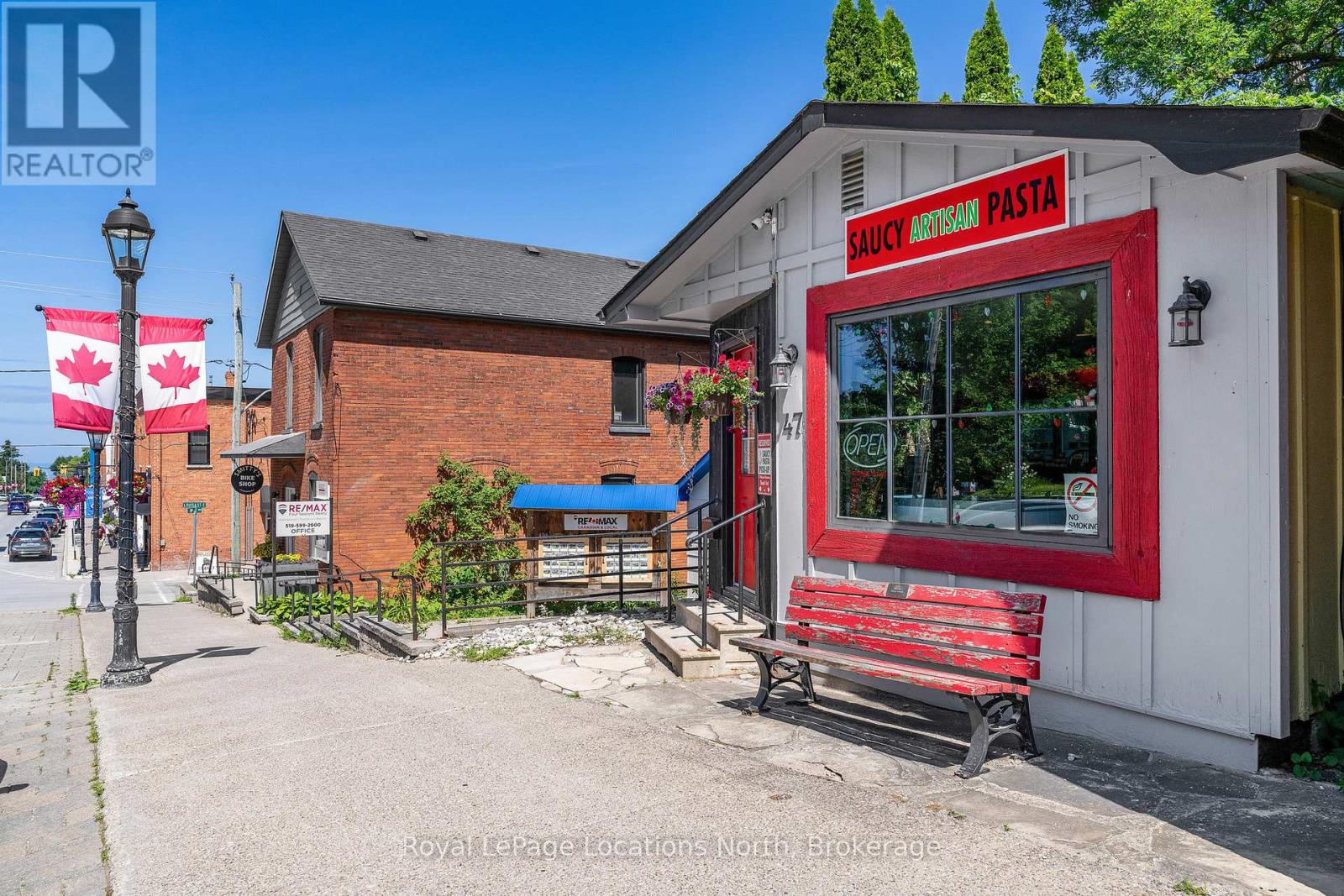 47a Bruce Street S, Blue Mountains, Ontario  N0H 2P0 - Photo 3 - X12273601