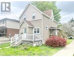 305 PATRICIA Avenue, Kitchener, Ontario
