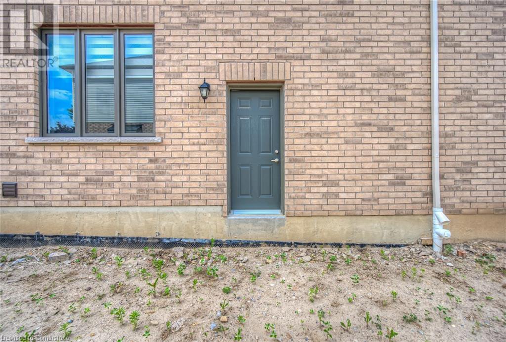 72 Paperbirch Drive, Cambridge, Ontario  N1T 0G8 - Photo 4 - 40748904