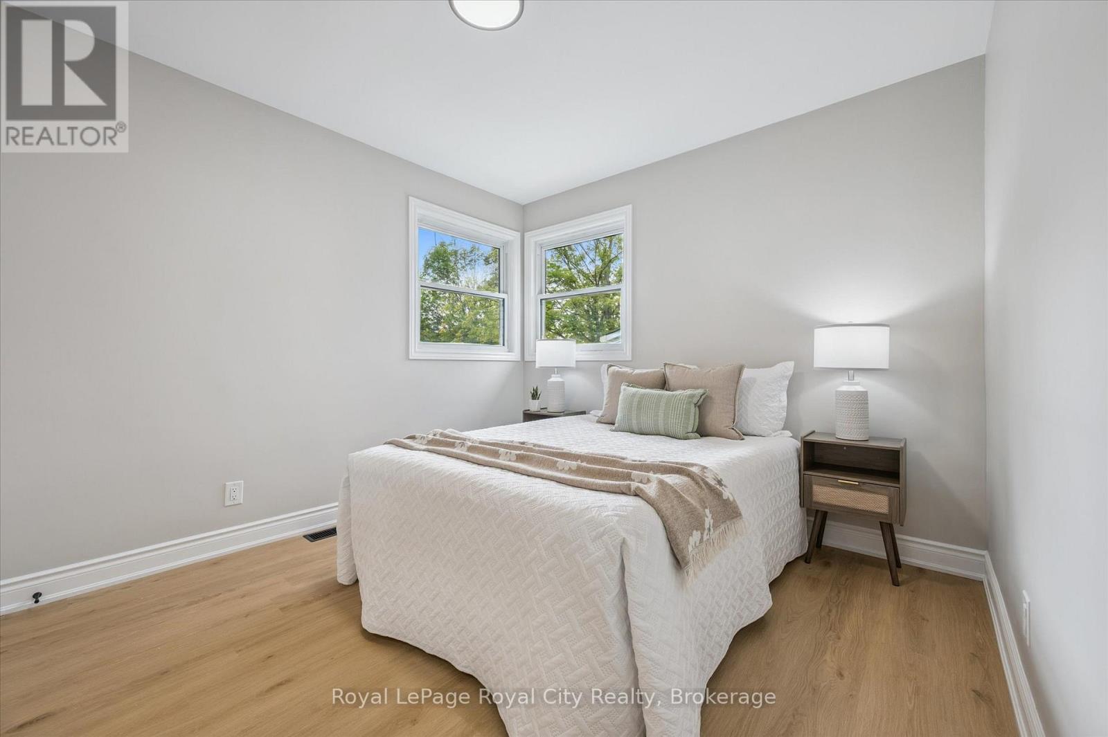 56 Dover Street, Waterloo, Ontario  N2J 1Z1 - Photo 17 - X12274174