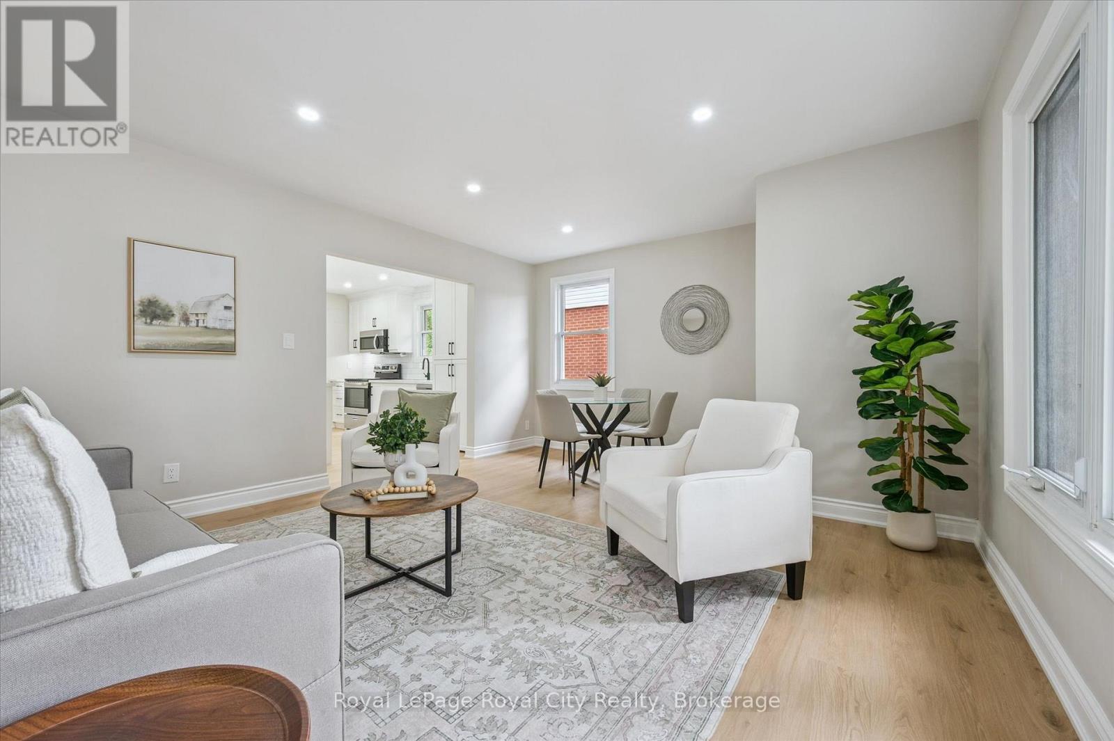 56 Dover Street, Waterloo, Ontario  N2J 1Z1 - Photo 5 - X12274174