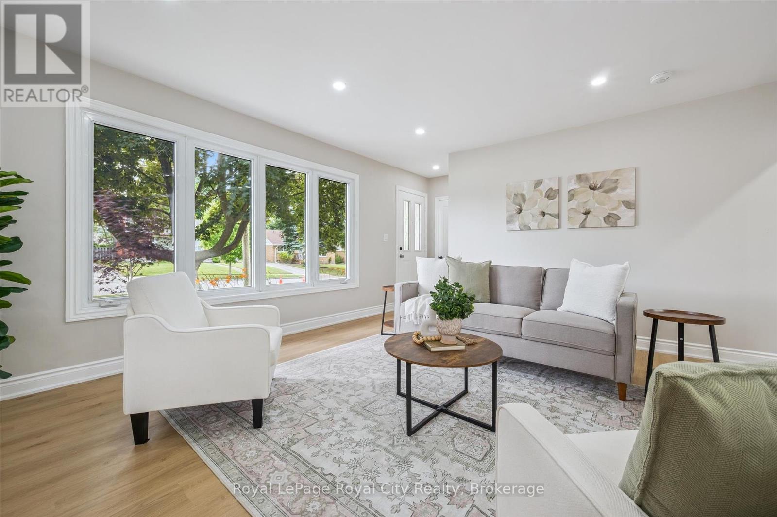 56 Dover Street, Waterloo, Ontario  N2J 1Z1 - Photo 6 - X12274174