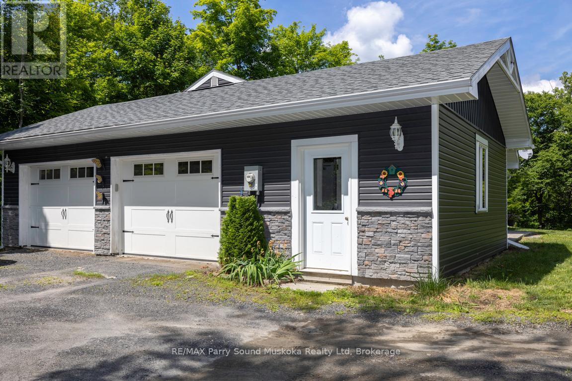 36 Long Lake Estates Road, Mcdougall, Ontario  P2A 2W7 - Photo 41 - X12274223