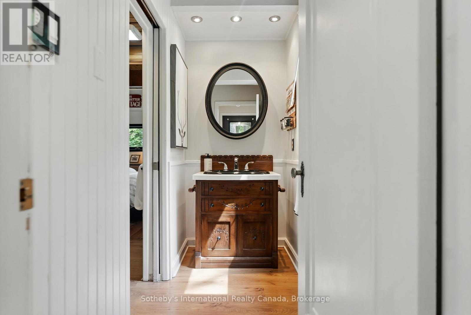 1050 Cobble Rose Lane, Minden Hills, Ontario  K0M 2L1 - Photo 16 - X12274230