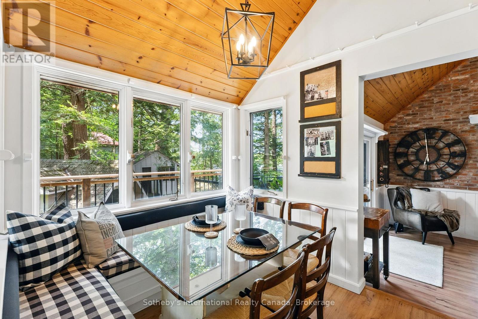 1050 Cobble Rose Lane, Minden Hills, Ontario  K0M 2L1 - Photo 21 - X12274230