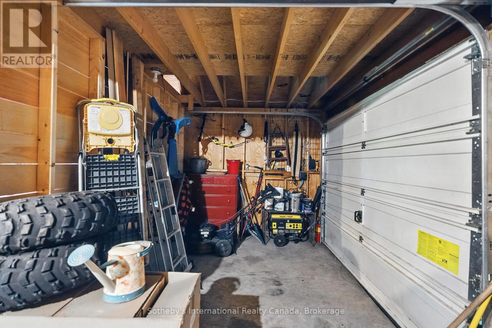 1050 Cobble Rose Lane, Minden Hills, Ontario  K0M 2L1 - Photo 49 - X12274230