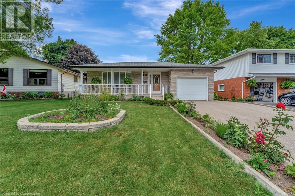 15 CHAD Place, Guelph, Ontario